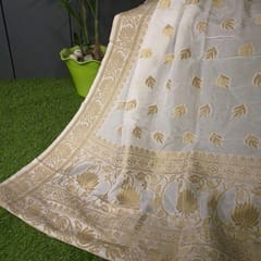 Off-White Dola Banarsi Jacquard Duppata