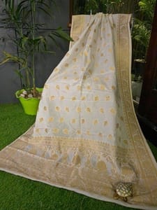 Off-White Dola Banarsi Jacquard Duppata